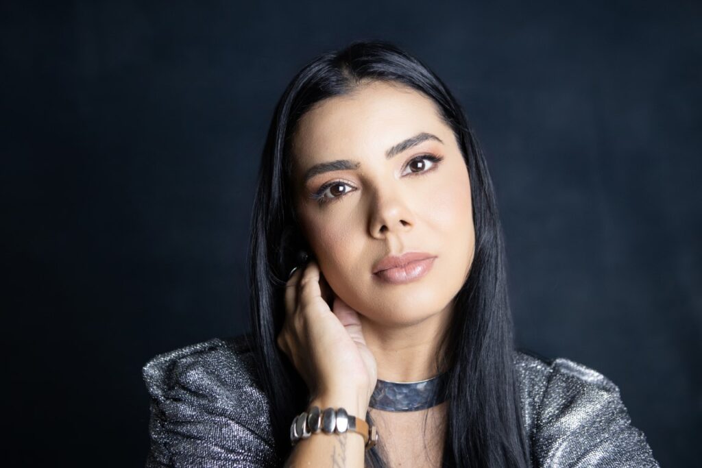 Fernanda Flávia